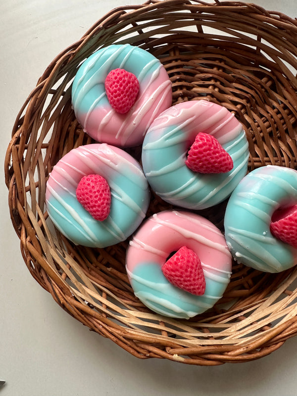 Strawberry Dual Donut (Assorted)