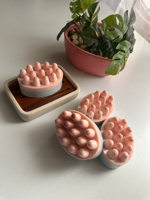 Blush Lagoon Massager Bar